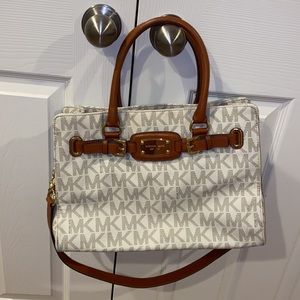 Michael Kors purse
